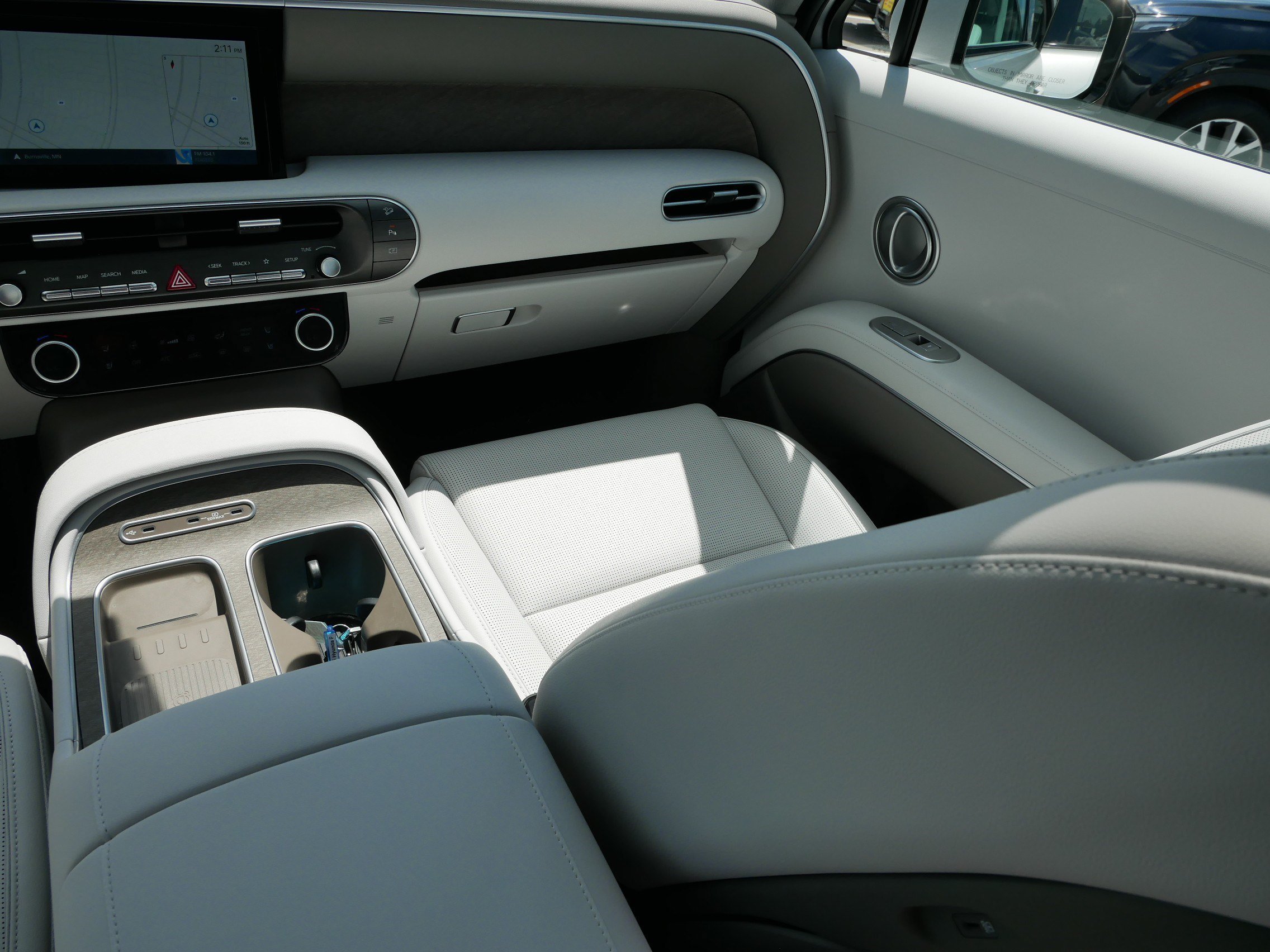2026 Hyundai Palisade Limited - Photo 11