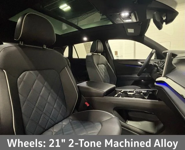 2025 Volkswagen Atlas Cross Sport SEL Premium R-LINE - Photo 16