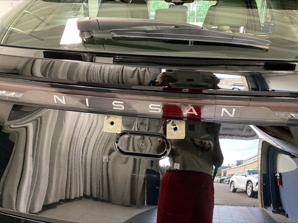 Certified Used 2023 Black Nissan ENGAGE image 28