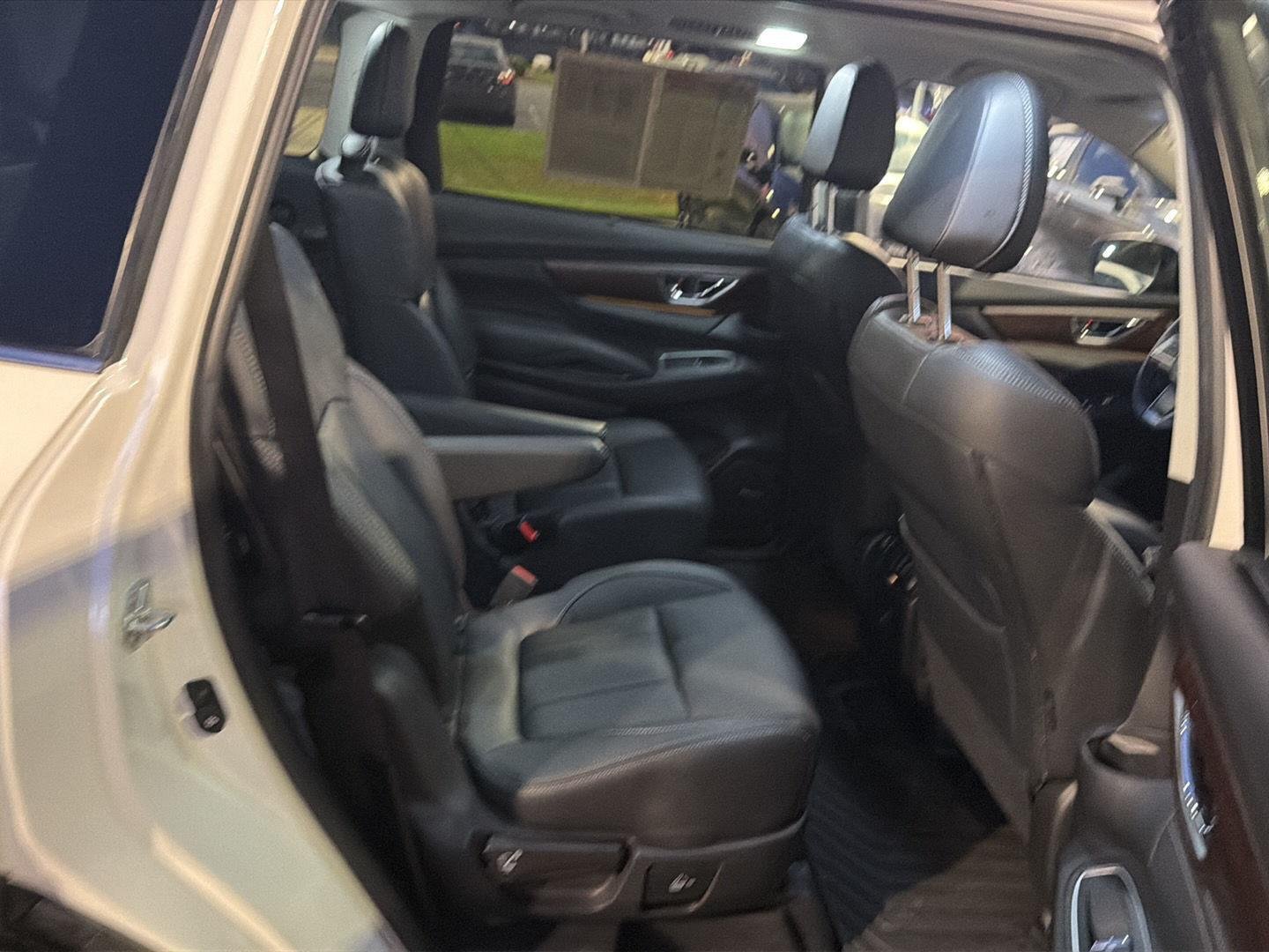 Used 2023 Crystal White Pearl Subaru Touring image 13