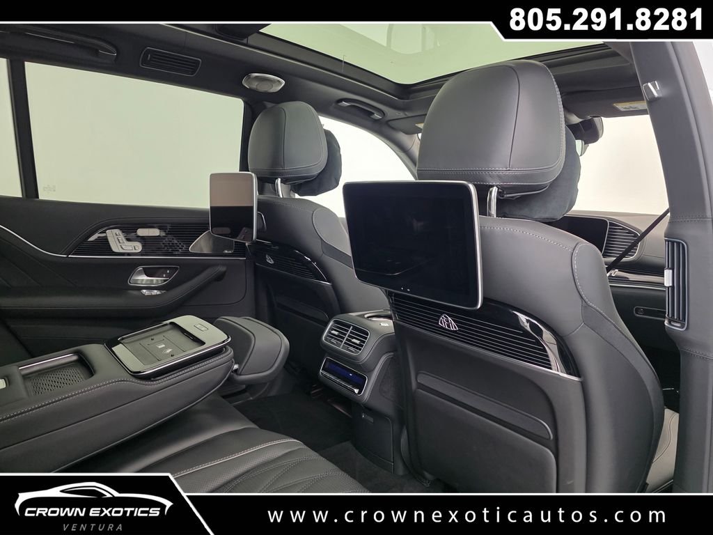 Used 2026  Mercedes-Benz Maybach GLS 600 image 18