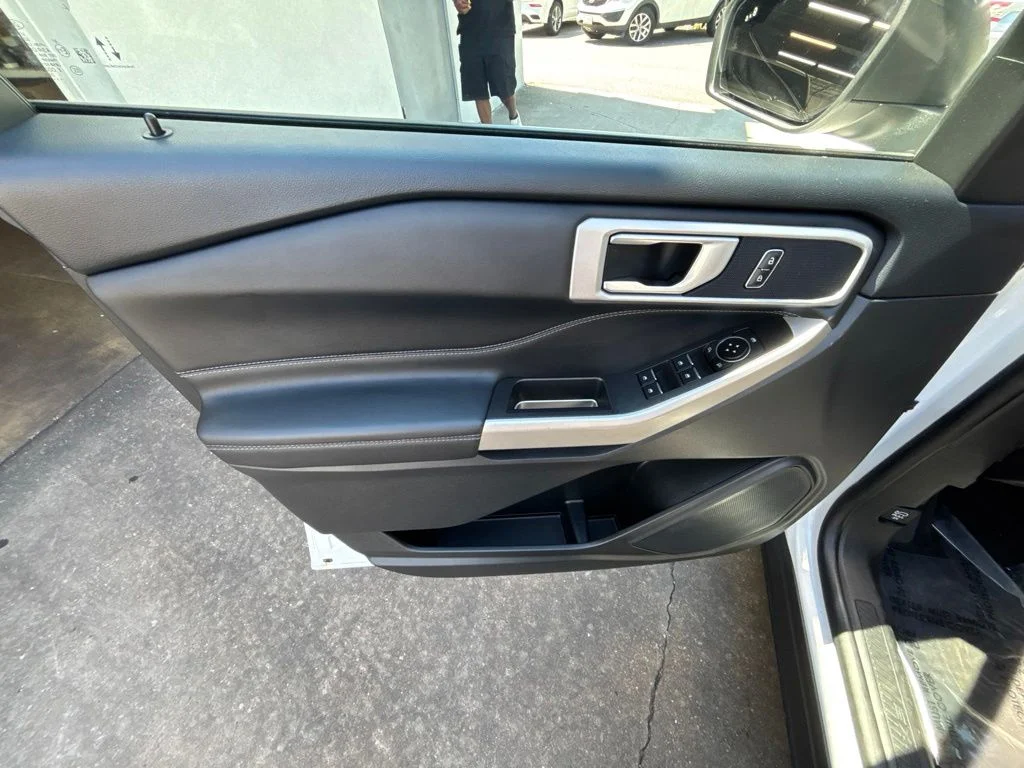 Used 2023 White Ford XLT image 13