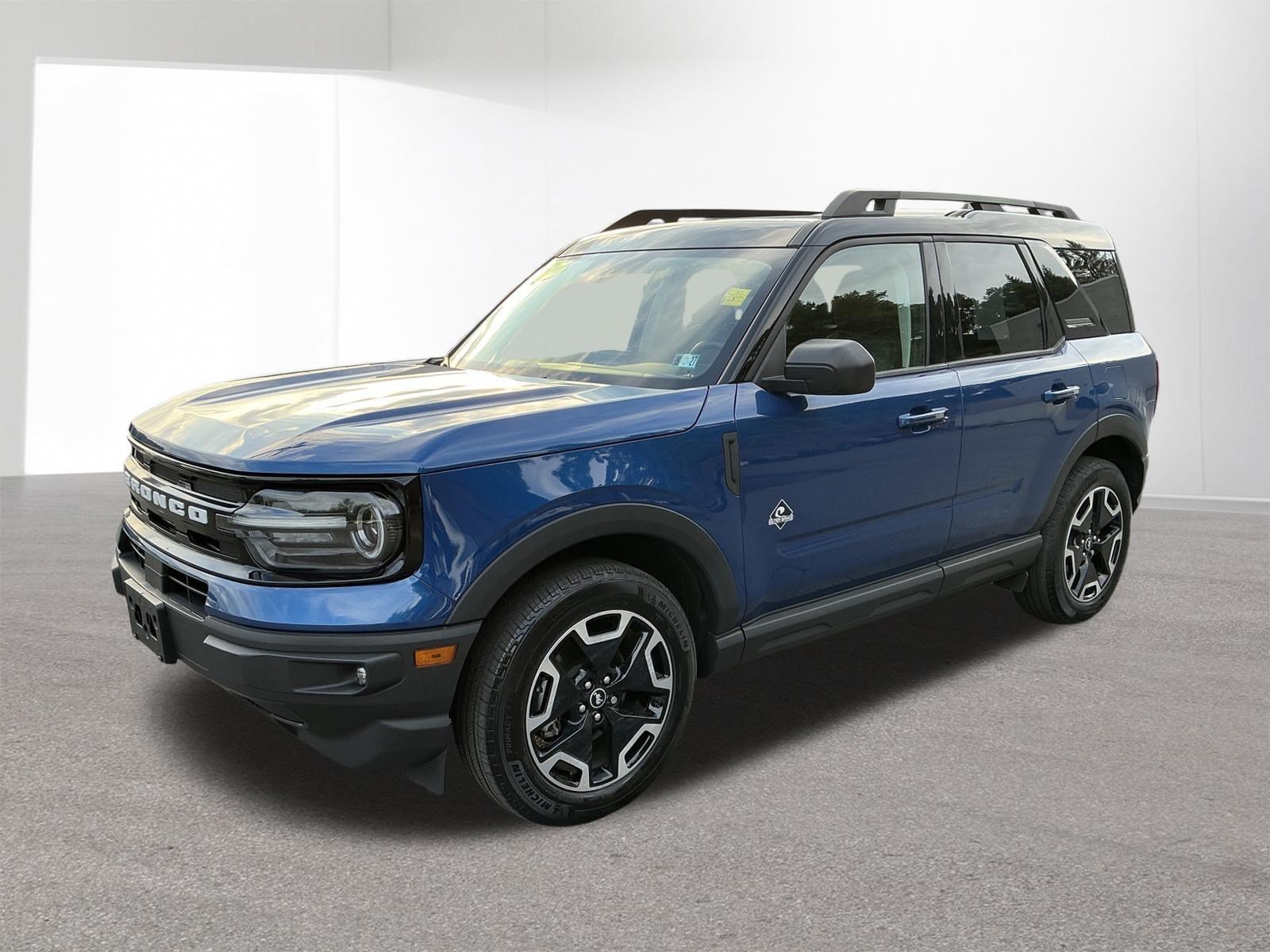 Used 2024 Blue Metallic Ford  image 7