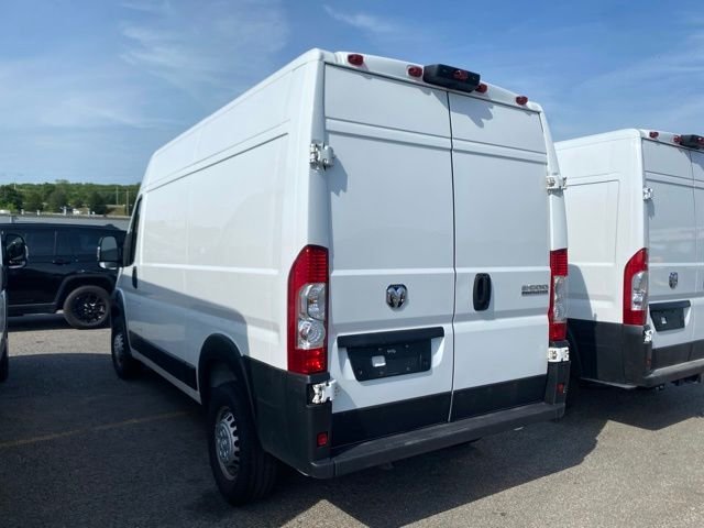 Used 2025  Ram High Roof image 4