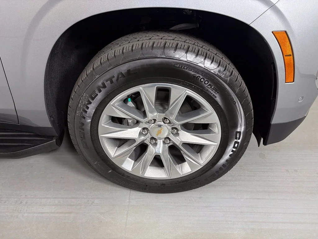 2027 Chevrolet Tahoe Premier - Photo 12