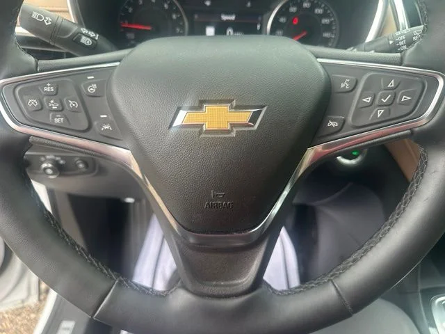 Used 2024 White Chevrolet Premier image 19