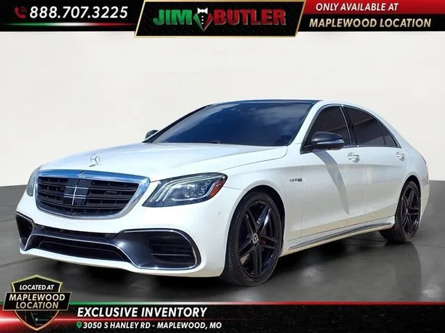 Used 2019 White Mercedes-Benz 4MATIC® image 1