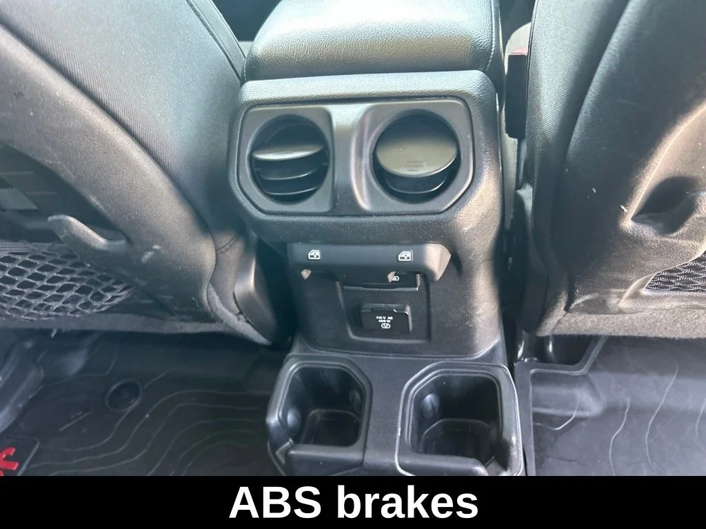 Used 2022 Gray Jeep Mojave image 31
