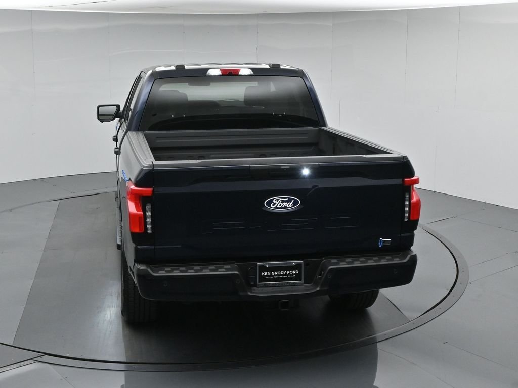 Used 2024 Blue Ford XLT image 44