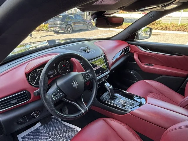 Used 2023 Nero Ribelle Metallic Maserati GT ~ Comfort & Convenience Package !!! image 39