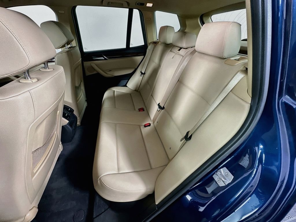 Used 2017 Deep Sea Blue Metallic BMW sDrive28i image 22