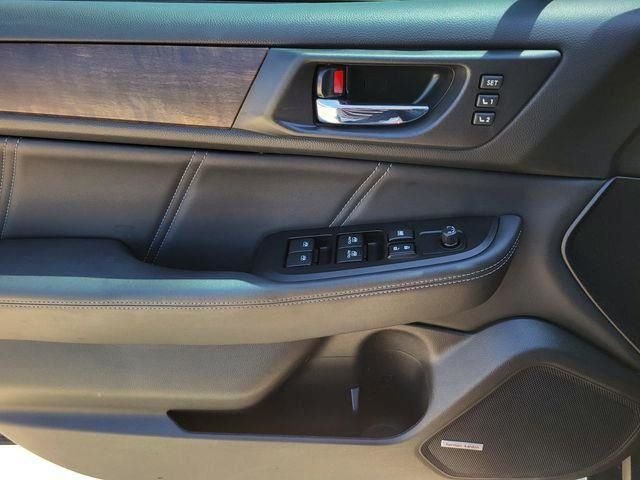 Used 2018 Red Subaru 2.5i image 17
