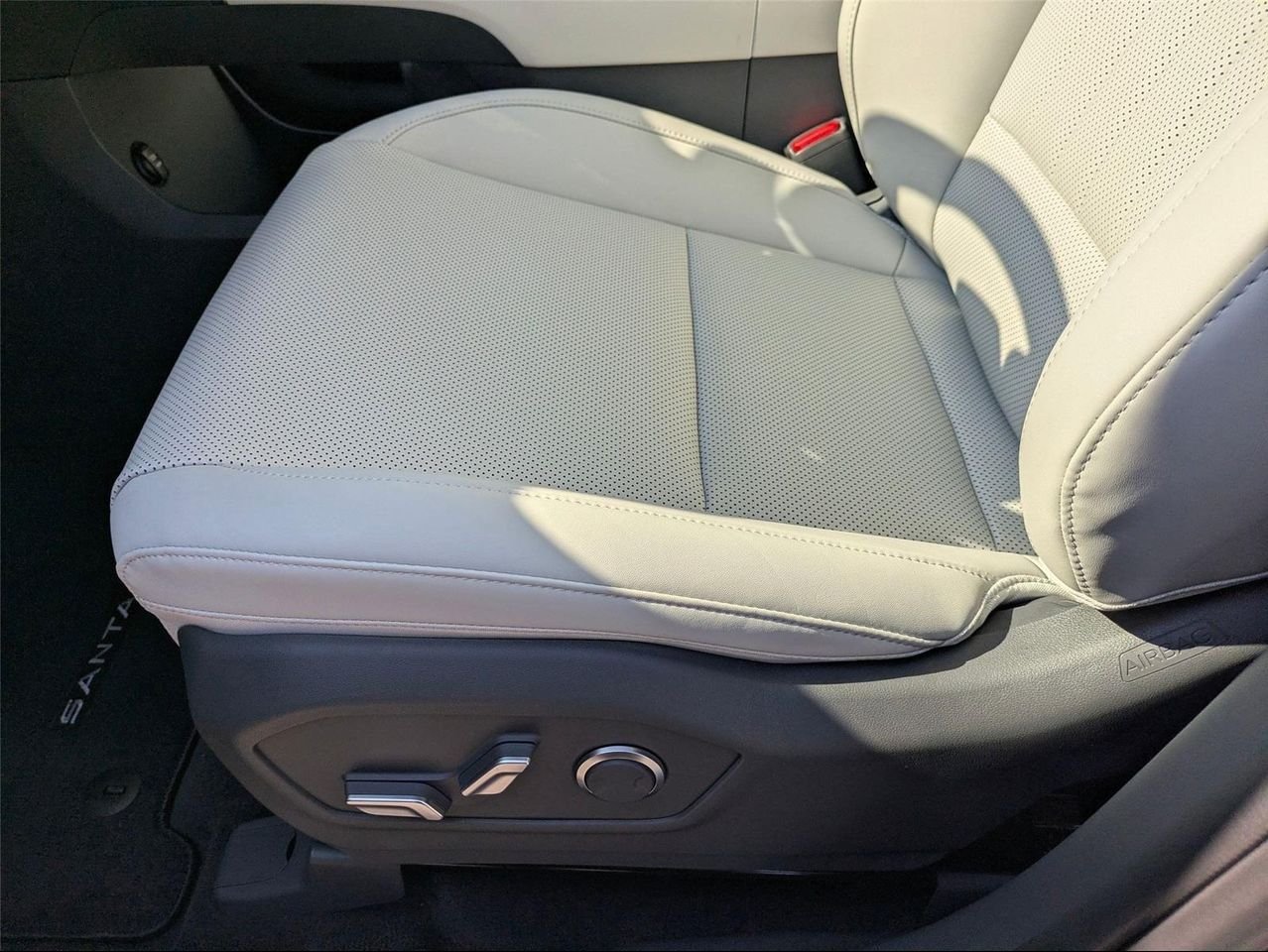 New 2026 Hampton Gray Hyundai SEL image 15