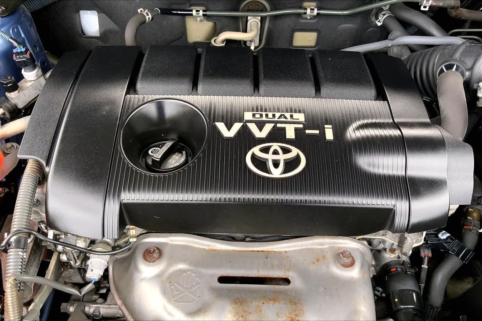 Used 2010 Pacific Blue Metallic Toyota  image 30