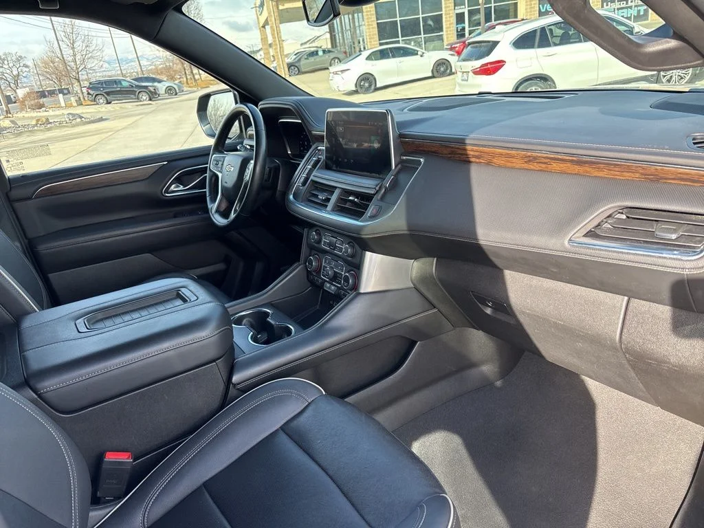 Used 2023 Green Chevrolet Premier image 14