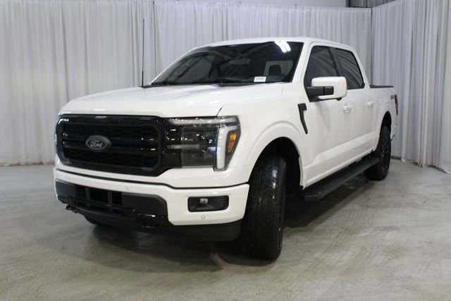 New 2026 Star White Metallic Tri-Coat Ford Lariat image 36