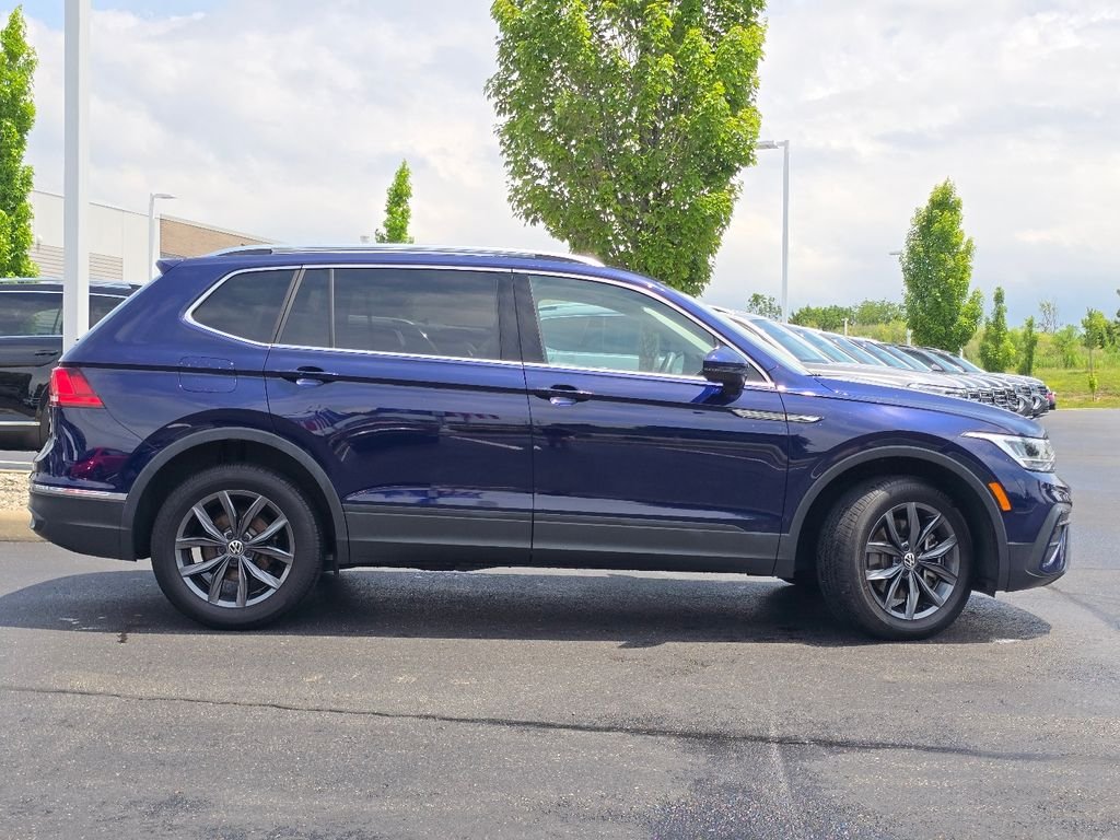 Used 2023 Blue Volkswagen 2.0T SE image 23