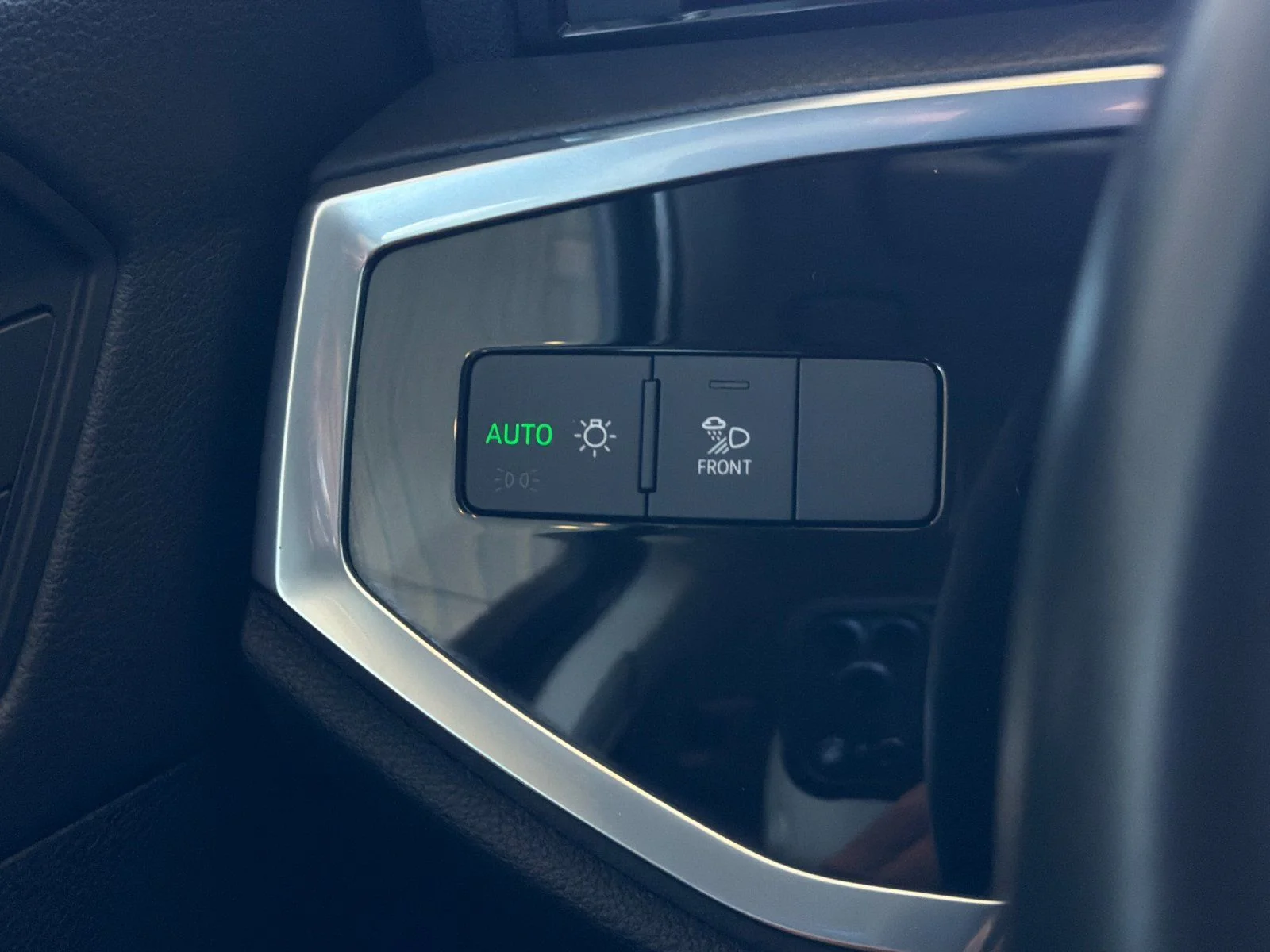 Used 2024  Audi Premium image 28