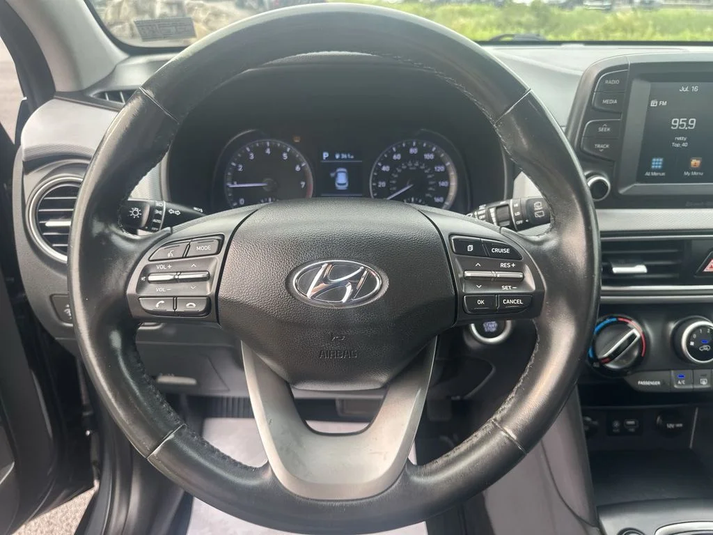 Used 2020 Gray Hyundai SEL image 21