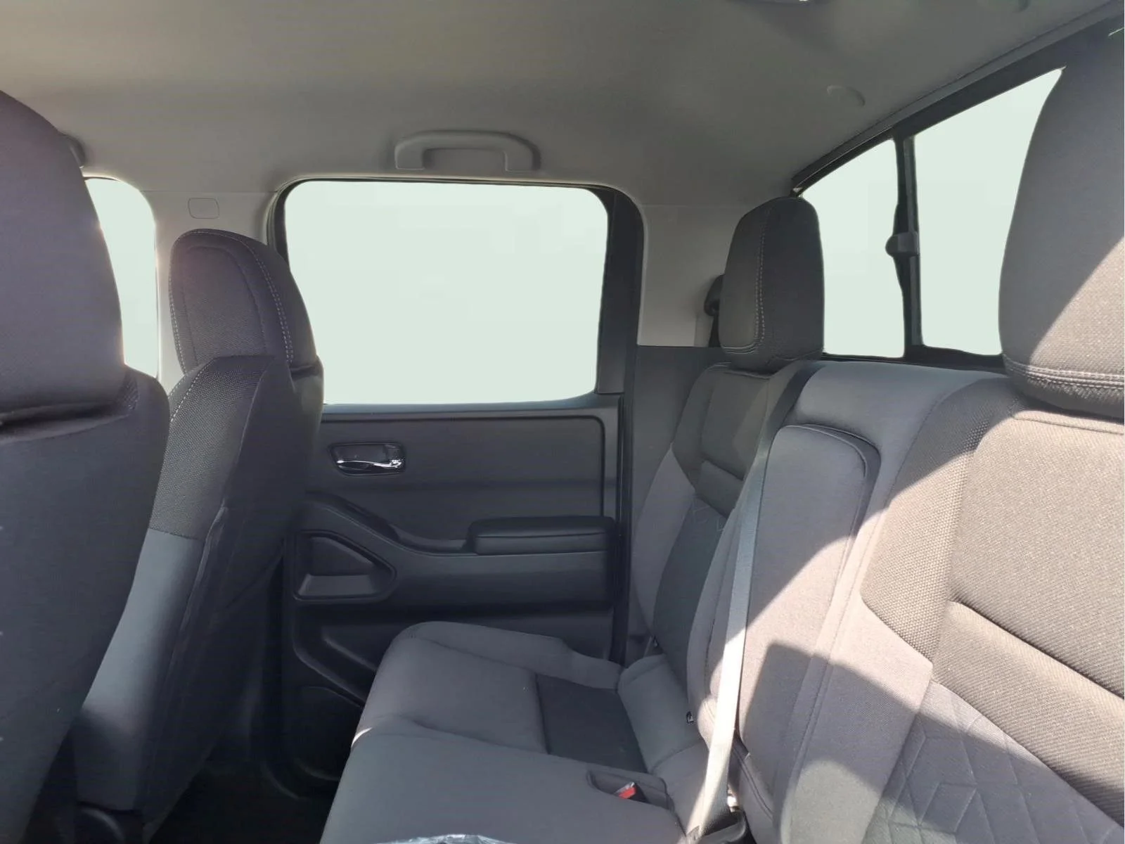 New 2026 Glacier White Nissan Crew Cab SV image 6