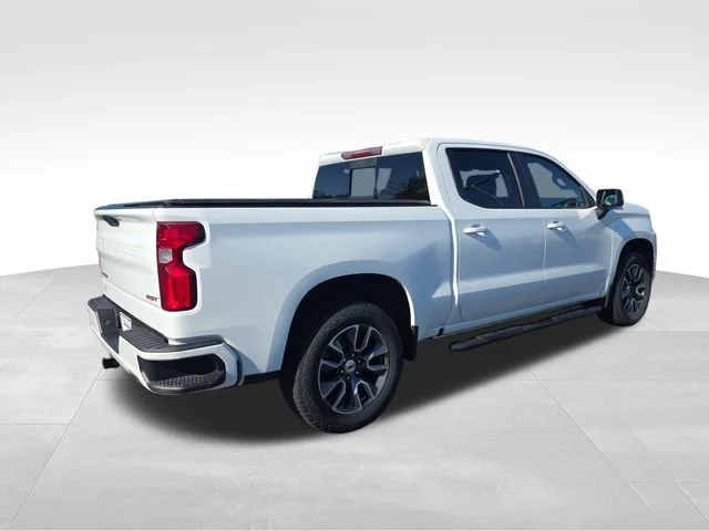 Used 2020 SUMMIT WHITE Chevrolet RST image 5