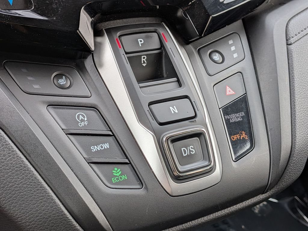 Used 2025 Silver Honda EX-L image 24