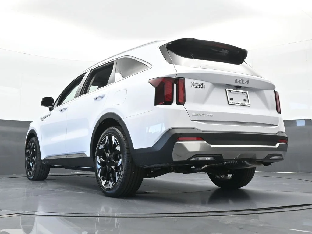 Used 2025 Glacial White Pearl Kia EX image 60