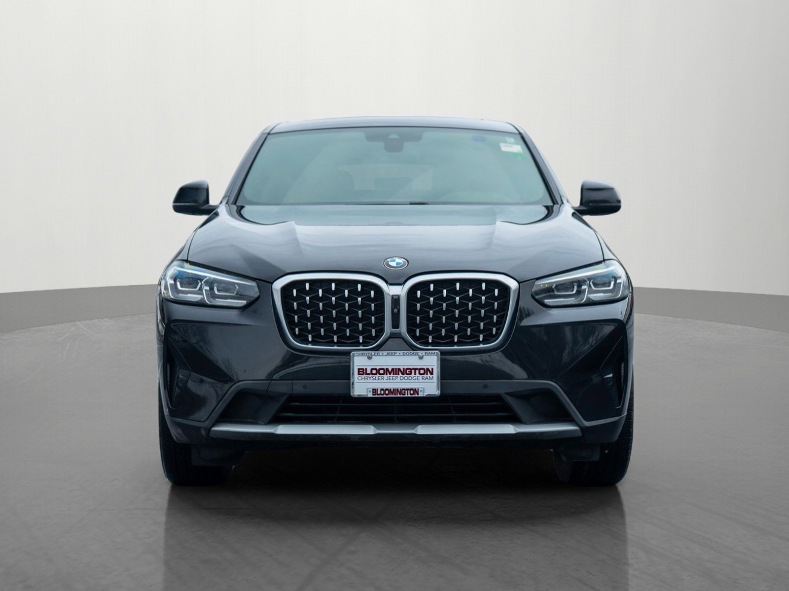 Used 2022 BMW X4 30i with VIN 5UX33DT03N9J00411 for sale in Minneapolis, Minnesota