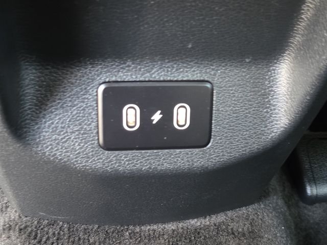 Used 2026 Fusion Black Kia S image 12
