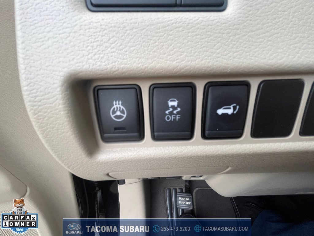 Used 2017 Black Nissan Platinum image 23