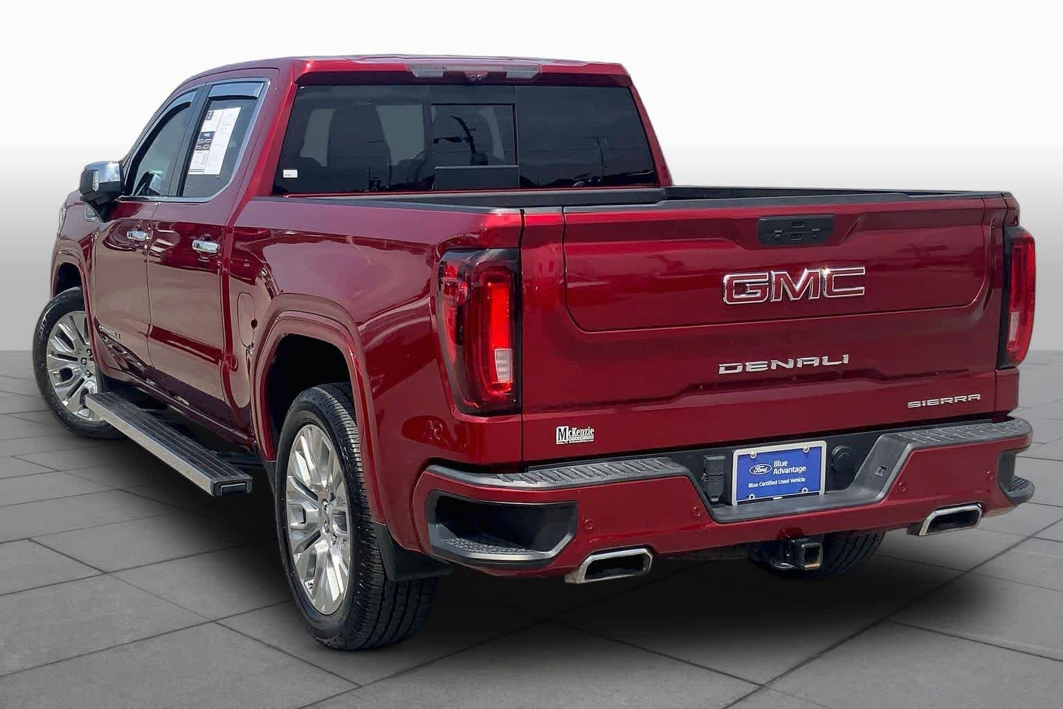 Used 2022 Cayenne Red Tintcoat GMC Denali image 12