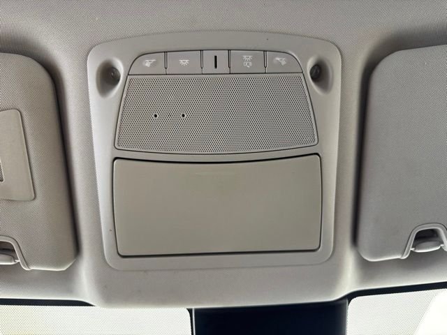 Used 2019 Blue Nissan SV image 13