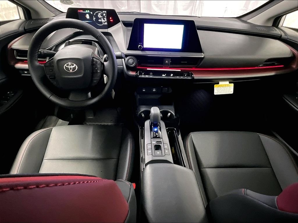 2026 Toyota Prius Plug-in Hybrid XSE - Photo 12