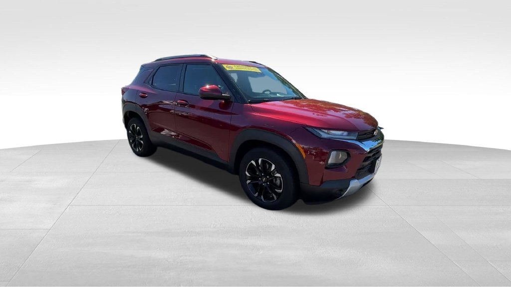 Used 2023 Red Chevrolet LT image 9