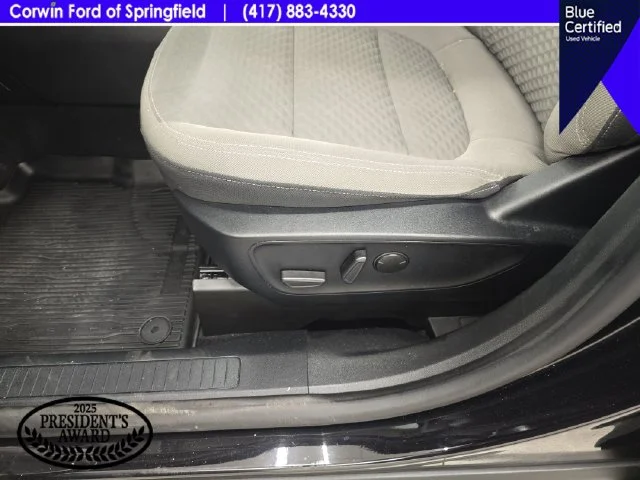 Certified Used 2022 Black Metallic Ford SE image 36