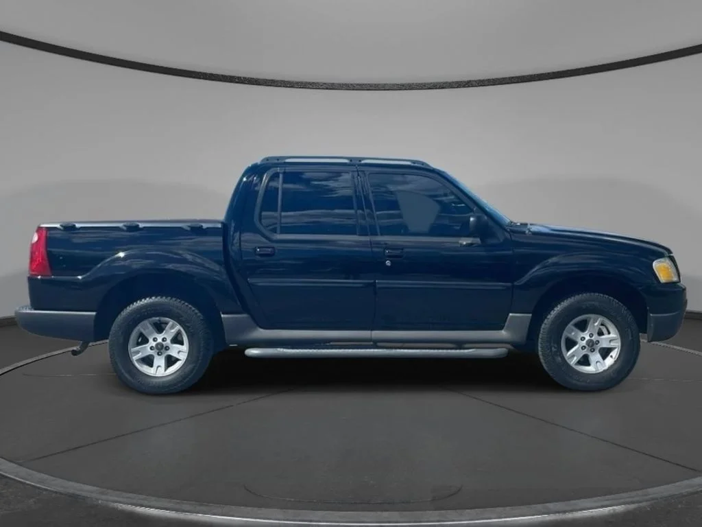 Used 2005 Black Ford Adrenalin image 6