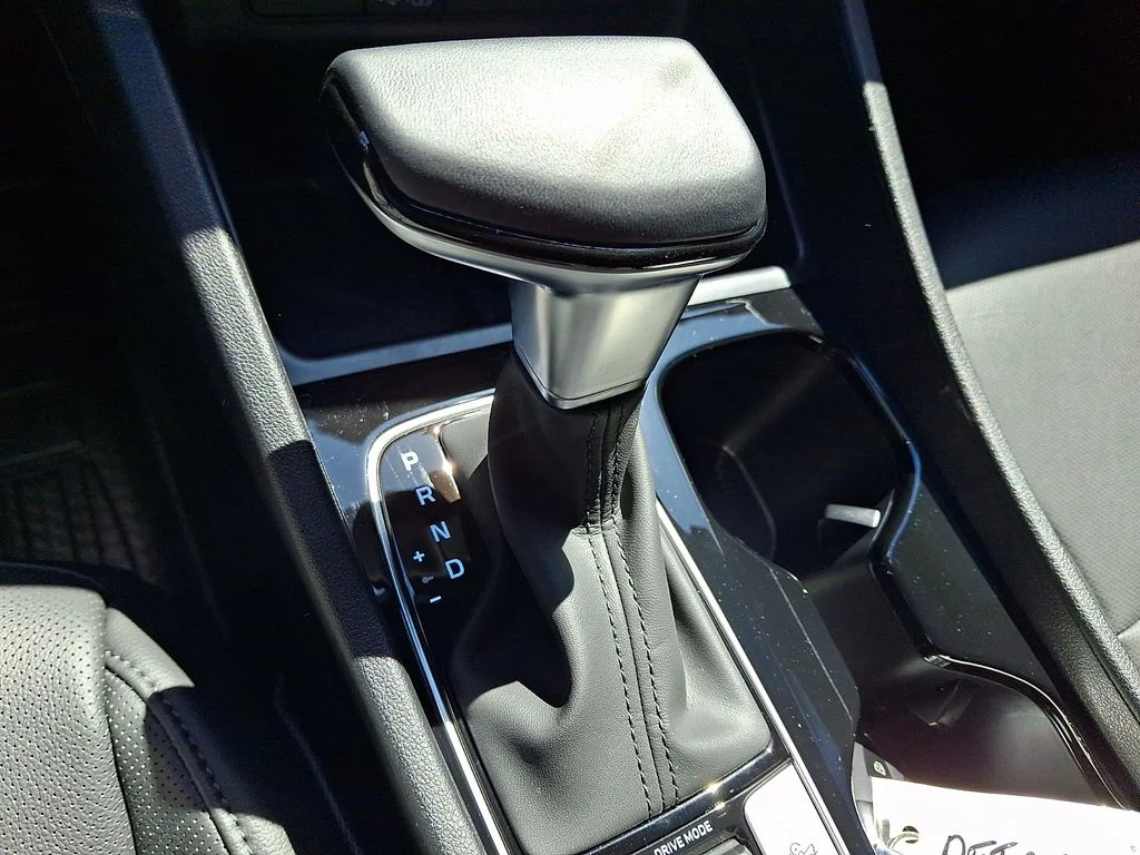 2026 Hyundai Santa Cruz Limited - Photo 15
