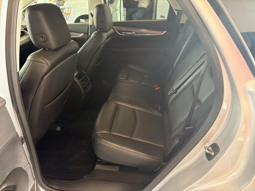 Used 2018 Silver Cadillac Luxury image 14