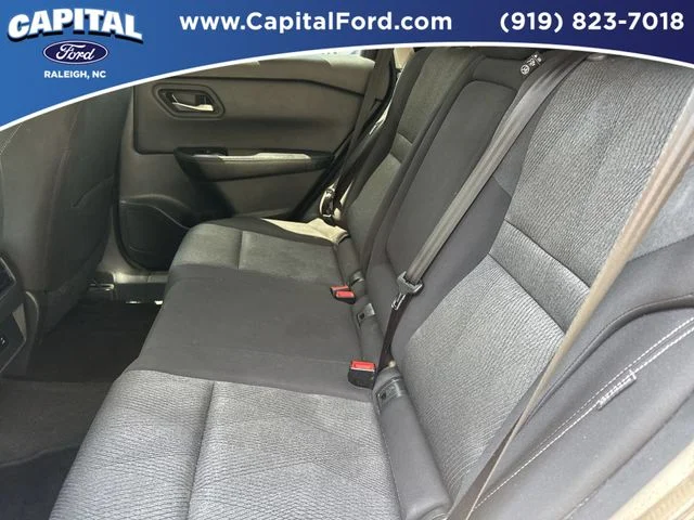 Used 2025 Silver Nissan SV image 18
