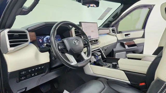 Used 2022  Toyota Capstone image 16