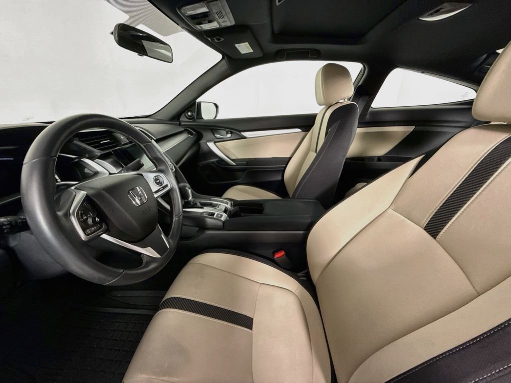 Used 2018 Black Honda EX-T image 5