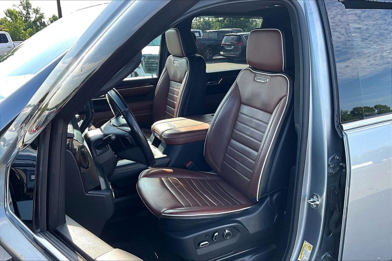 Used 2024 Titanium Rush Metallic GMC Denali Ultimate image 24