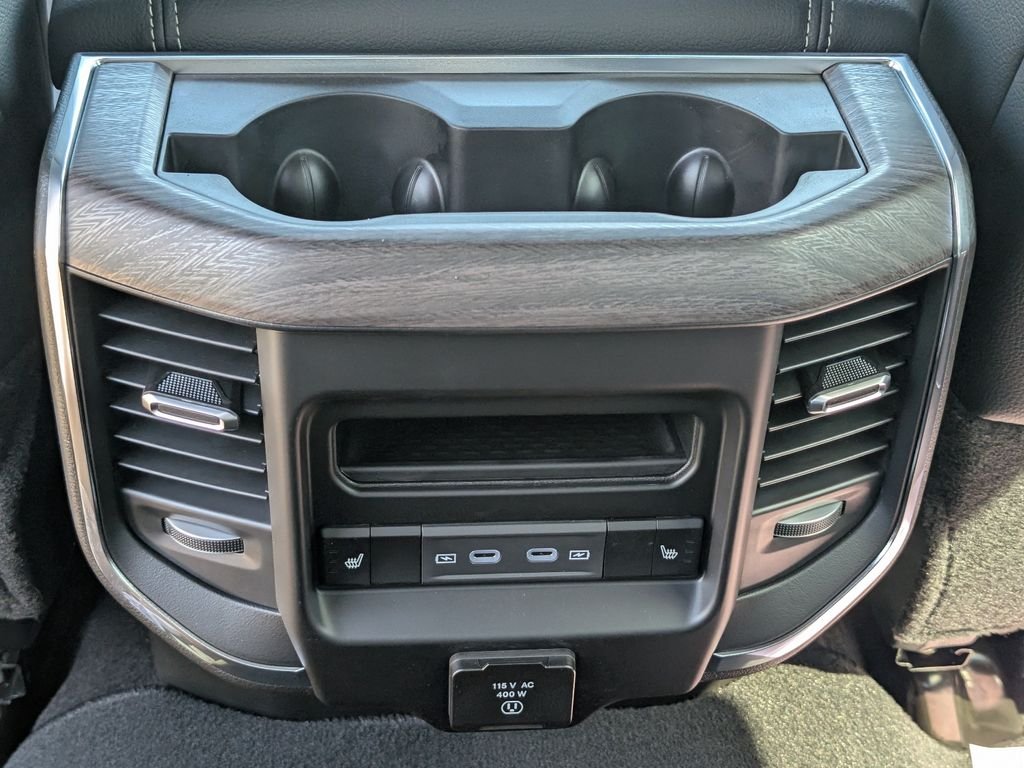 New 2026 Diamond Black Crystal Pearl-Coat Exterior Paint RAM Laramie image 18