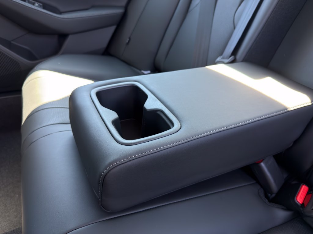 New 2026 Platinum White Pearl Honda Touring image 37