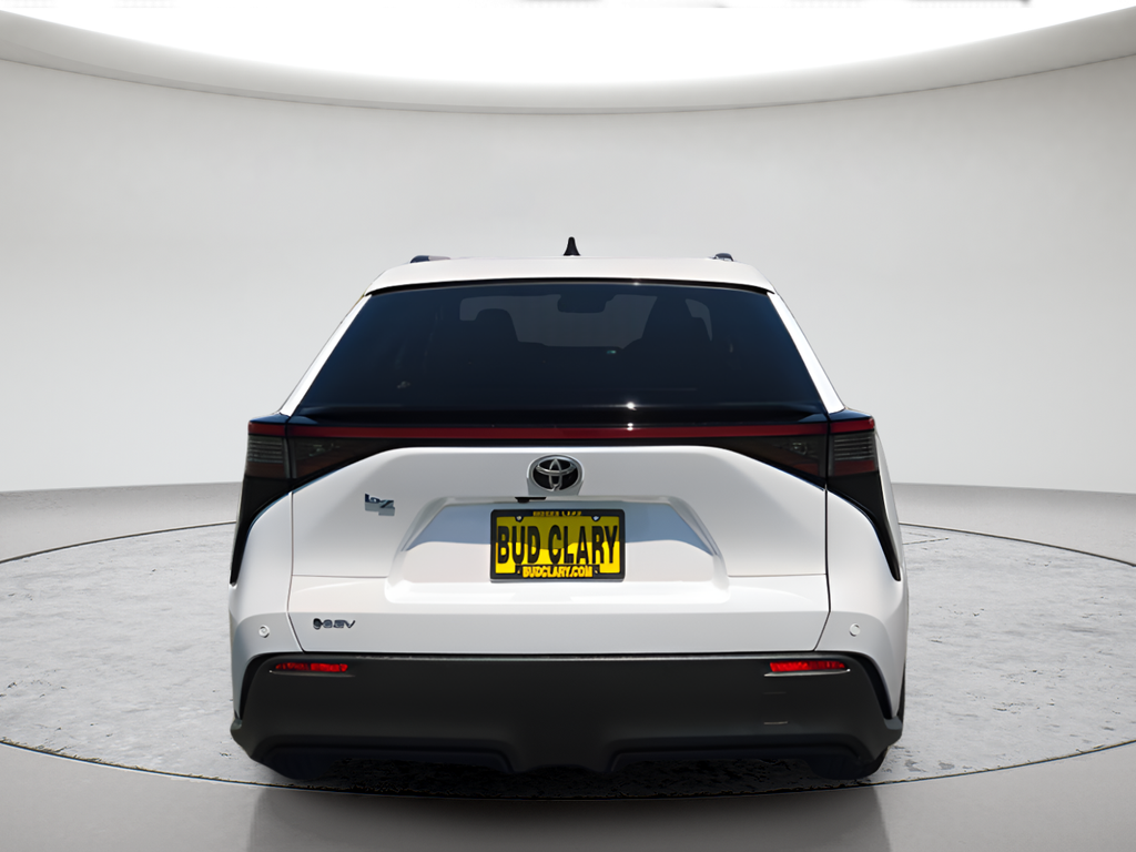 2026 Toyota bZ XLE - Photo 4