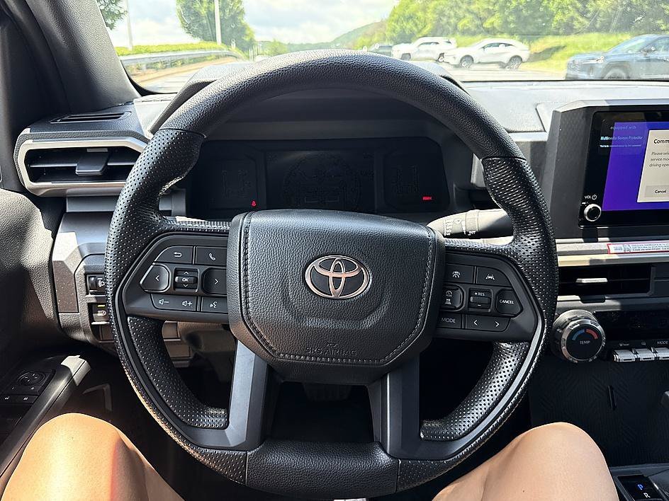 New 2026 Ice Cap Toyota SR5 image 13