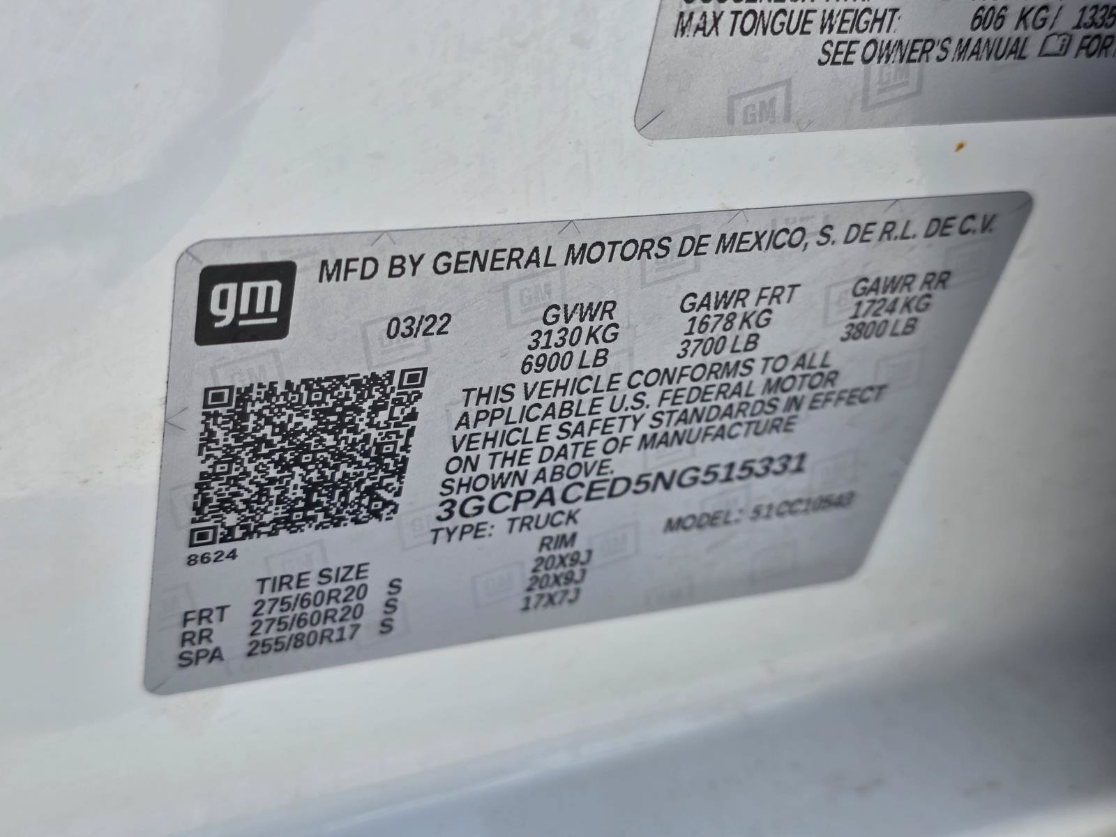 Used 2022 Summit White Chevrolet LT image 21