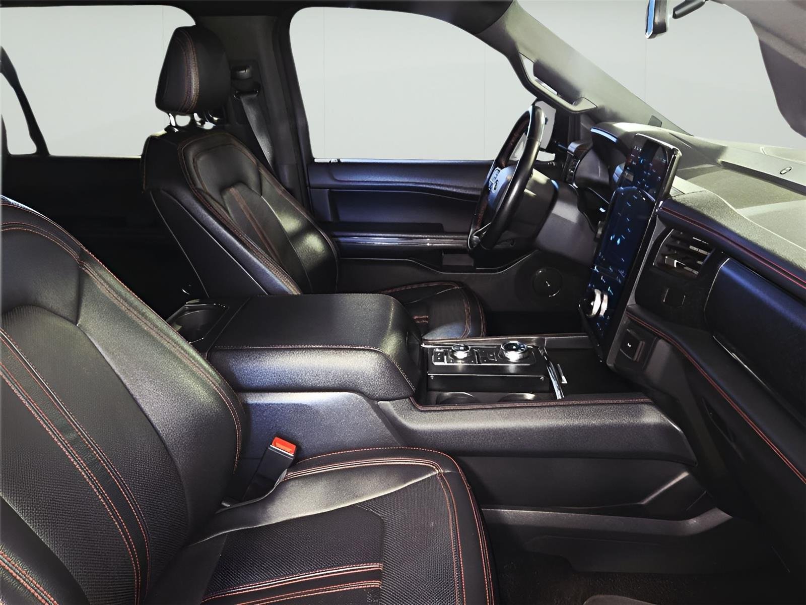 Used 2022 Dark Ford Limited image 64