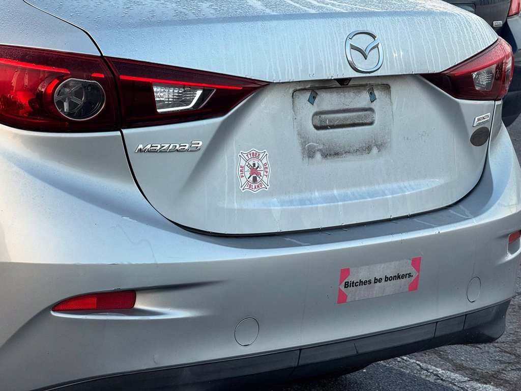 Used 2018 Silver Mazda Sport image 8