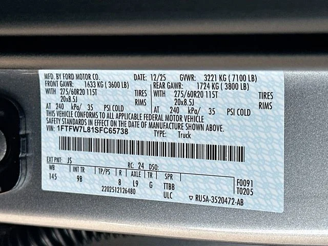 New 2025 Silver Metallic Ford Platinum image 21